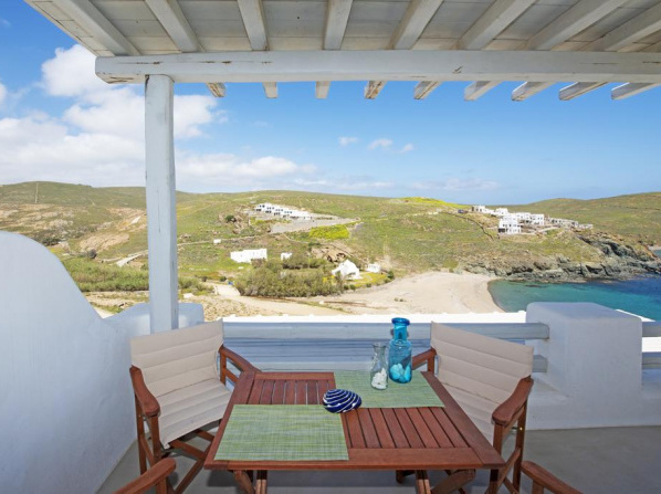Superior Beachfront Apartment 1 with view to the Aegean Sea
